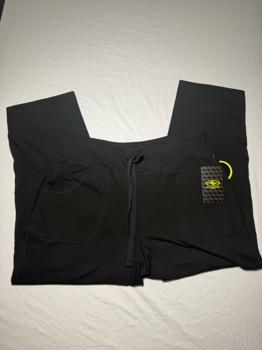 Athletic Works Core Knit Capri Size S Black NWT Pocket Drawstring Waist